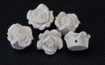 Mini Rose ca. 10 mm wei�, 5 St.- ca. 2g.