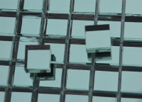 Spiegelsteine hellgr�n, 1x1cm 200 St.- ca. 210g.