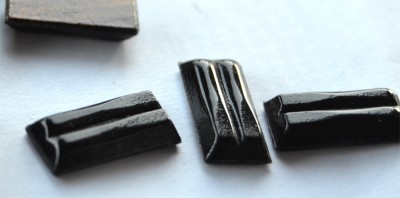 Mosaiksteine mit Flimmer (Goldline) schwarz 1x2cm 200g- ca150St.