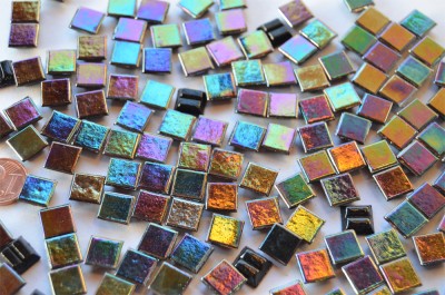 Minimosaik schwarz mit Regenbogenschimmer 1x1cm, 200 St.- ca136g