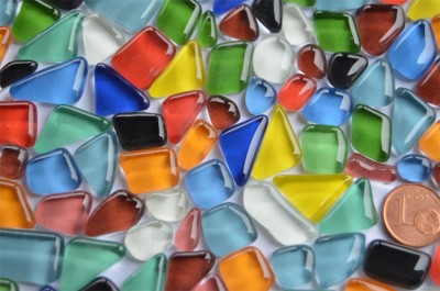 Glas Mosaiksteine unregelm. (Soft-Glas) bunt 200g ca.130-150St.