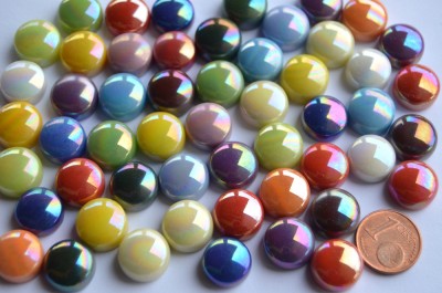 Mosaiksteine irisierend rund 12mm bunt Stärke 6mm 50g, ca. 32St.