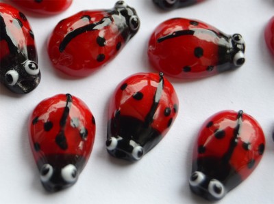 Schmuck Mosaik lampwork Marienkäfer 10-15mm, 1 St.- ca. 1g
