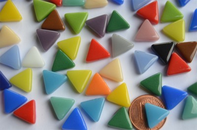 Mini Mosaiksteine dreieckig Seitenlänge 1cm bunt 30g ca.55 Stück Mini Mosaiksteine dreieckig Seitenlänge 1cm bunt 30g ca.55 Stück