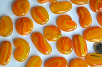 Deko Glas Pebbles gelb-orange gemustert 4-5 cm 4 St.- ca. 70g