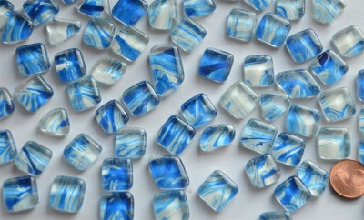 Glas Mosaiksteine unregelm. Muster blau 100g ca. 60St. Glas Mosaiksteine unregelm. Muster blau 100g ca. 60St.