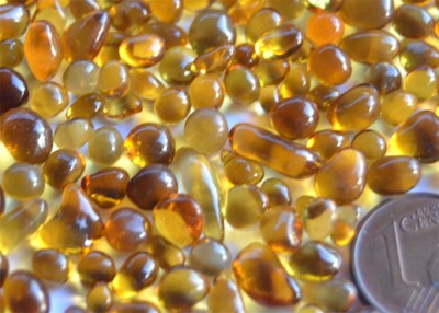 Deko Mosaiksteine Glaskiesel 3-10mm bernsteinfarben 100g ca. 600