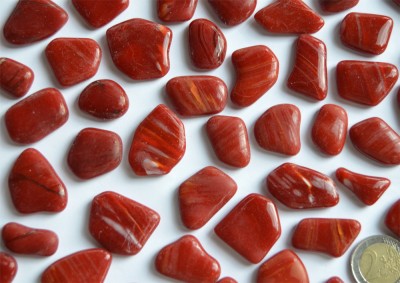 Glas Mosaiksteine weinrot marmoriert frostsicher 300g ca. 50St. Glas Mosaiksteine weinrot marmoriert frostsicher 300g ca. 50St.