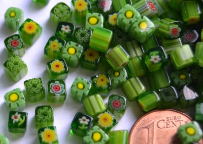 Mini Millefiori Schmuckmosaik 4x4mm grün 4g ca. 30 St.