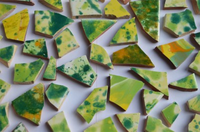 Bruchmosaik handbemalt dann gebrochen bunt-green 10 St. ca. 110g
