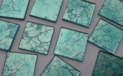Glas Mosaiksteine Softglas 5x5cm Blattstruktur blau 1 St. ca24g Glas Mosaiksteine Softglas 5x5cm Blattstruktur blau 1 St. ca24g