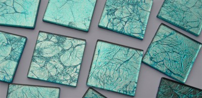 Glas Mosaiksteine Softglas 5x5cm Blattstruktur blau 1 St. ca24g Glas Mosaiksteine Softglas 5x5cm Blattstruktur blau 1 St. ca24g