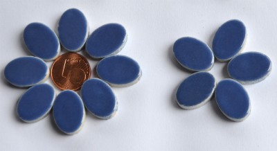 Keramik Mosaiksteine oval 22-23 mm blau 10 St.- ca. 15g