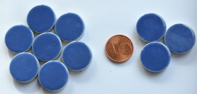 Keramik Mosaiksteine rund glanzend 17-18 mm blau 10 St.- 20g