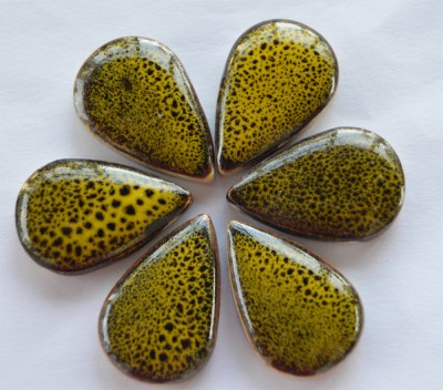 Mosaiksteine Keramik Tropfenform Leopard-gelb 6 St. - ca. 25g Mosaiksteine Keramik Tropfenform Leopard-gelb 6 St. - ca. 25g