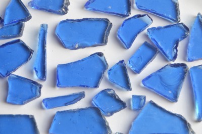 Seeglas Glasscherben transparent blau frostsicher 200g. ca.100St Seeglas Glasscherben transparent blau frostsicher 200g. ca.100St