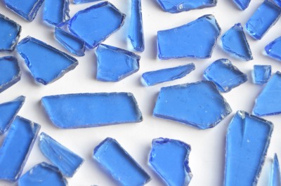 Seeglas Glasscherben transparent blau frostsicher 200g. ca.100St Seeglas Glasscherben transparent blau frostsicher 200g. ca.100St