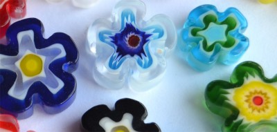 Millefiori Glas Mosaiksteine Blüten bunt 10-15mm 5 St. ca. 5g