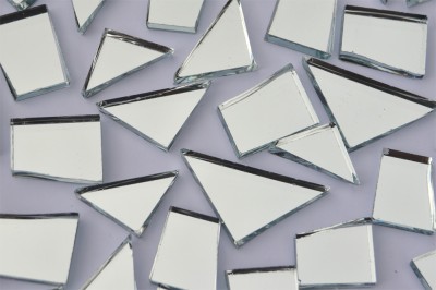 Spiegel- Mosaiksteine Formen-Mix 15-35mm silber 100g ca. 45 St. Spiegel- Mosaiksteine Formen-Mix 15-35mm silber 100g ca. 45 St.