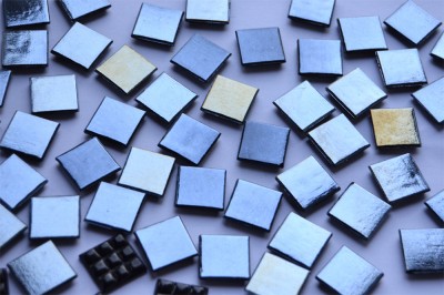 Glas Mosaiksteine schwarz hochglänzend 2x2 cm 50 St.- ca. 145g