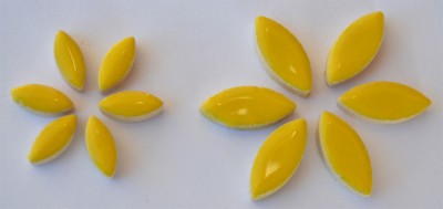 Mosaiksteine Blattform aus Keramik 2 Größen gelb 36 St.- ca32g Mosaiksteine Blattform aus Keramik 2 Größen gelb 36 St.- ca32g