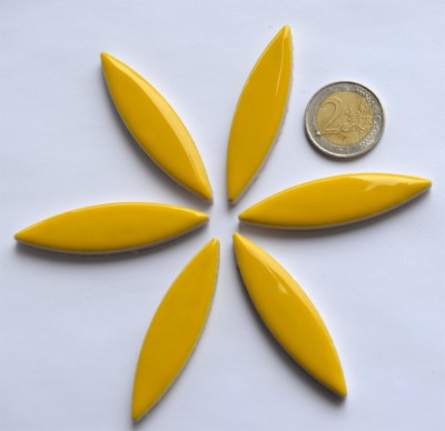 Mosaiksteine Blattform 6cm lang Keramik gelb 6 St.- ca.45g Mosaiksteine Blattform 6cm lang Keramik gelb 6 St.- ca.45g