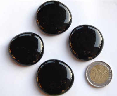 Dekosteine XL 32-37mm schwarz opak nicht transparent 4 Stück ca. 70g.