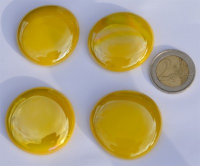 Glasnuggets XL 32-37mm gelb opak hochglänzend/irisierend 4 St.ca.70g.