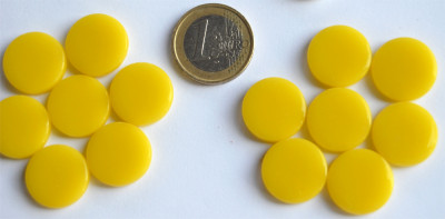 Glas Mosaiksteine rund 17-18mm gelb Stärke 4mm 14 St.- 30g.