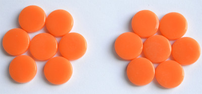 Glas Mosaiksteine rund 17-18mm orange Stärke 4mm, 14 St.- 30g. Glas Mosaiksteine rund 17-18mm orange Stärke 4mm, 14 St.- 30g.