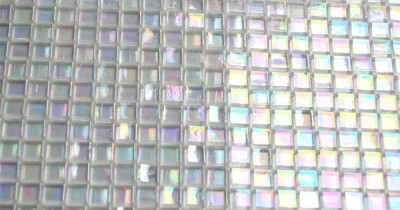 Mosaiksteine Perlit transp. mit Regenbogenschimmer 1x1cm, 60 St.- ca50g