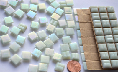 Mosaiksteine hellmint Regenbogenschimmer 1x1cm, 64 St-ca.40g Mosaiksteine hellmint Regenbogenschimmer 1x1cm, 64 St-ca.40g