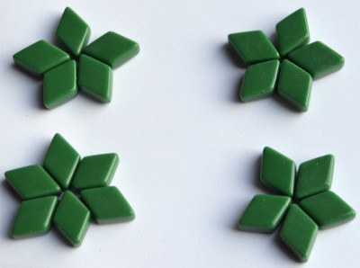 Mosaiksteine Raute grün ca. 11x18mm 36 gr. ca. 22 St. Mosaiksteine Raute grün ca. 11x18mm 36 gr. ca. 22 St.