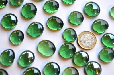 Glasnuggets transparent 17-20mm grün 500g, ca. 100 St.