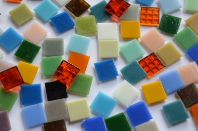 Glas Mosaiksteine Mixbunt 2x2 cm, 30 Farben 300 St. ca. 870g