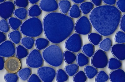 Pebble Mosaiksteine Mix-blau 4 Größen glänzend 300g - ca. 60 St.