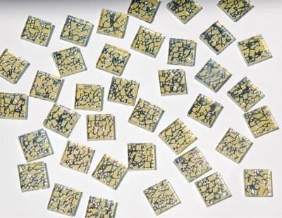 Mosaiksteine Sogtglas metallisch, gelb, 2x2cm 22 St.- ca. 90g.