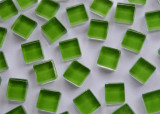 Mini Mosaik Crystal maigrün 1x1cm 220 St. ca. 180g Mini Mosaik Crystal maigrün 1x1cm 220 St. ca. 180g