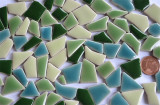 Bruchmosaik 5-20mm Keramik Flip Mini Grünmix 4mm stark 100g ca.90St. Bruchmosaik 5-20mm Keramik Flip Mini Grünmix 4mm stark 100g ca.90St.
