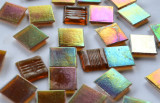 Mosaiksteine terra mit Regenbogenschimmer 2x2 cm 50 St.-ca.145g Mosaiksteine terra mit Regenbogenschimmer 2x2 cm 50 St.-ca.145g