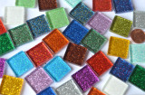 Glas-Mosaiksteine Buntmix mit Glitzer 2x2cm 40 St.- ca. 140g Glas-Mosaiksteine Buntmix mit Glitzer 2x2cm 40 St.- ca. 140g