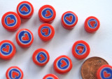 Millefiori rund Herz auf rot 7-12 mm 20g.- ca. 20St. Millefiori rund Herz auf rot 7-12 mm 20g.- ca. 20St.
