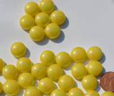 Mosaiksteine irisierend rund 12mm gelb Stärke 6mm 50g, ca. 32St. Mosaiksteine irisierend rund 12mm gelb Stärke 6mm 50g, ca. 32St.