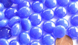 Glasnuggets 10-12mm kobaltblau opak, NICHT transp. 70g ca. 50 St.