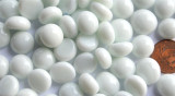 Glasnuggets 10-12mm weiß opak, NICHT transp. 70g ca. 50 St.