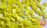 Glas Mosaiksteine 1x1cm gelbgrün 200g, ca 300 St. Glas Mosaiksteine 1x1cm gelbgrün 200g, ca 300 St.