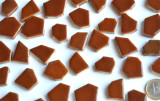 Bruchmosaik ca. 1-4cm Keramik braun 6mm stark 200g ca. 35 St. Bruchmosaik ca. 1-4cm Keramik braun 6mm stark 200g ca. 35 St.