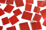 Tiffany Glas rot transparent 200g. Glasstücke ca. 15-17St.