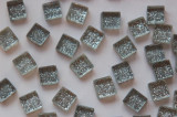 Mini Mosaiksteine Glitzer silbergrau 1x1cm 100 St.- ca. 85g Mini Mosaiksteine Glitzer silbergrau 1x1cm 100 St.- ca. 85g