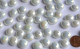 Glasnuggets 10-12mm weiß opak irisierend, NICHT transp. 70g ca. 50St.